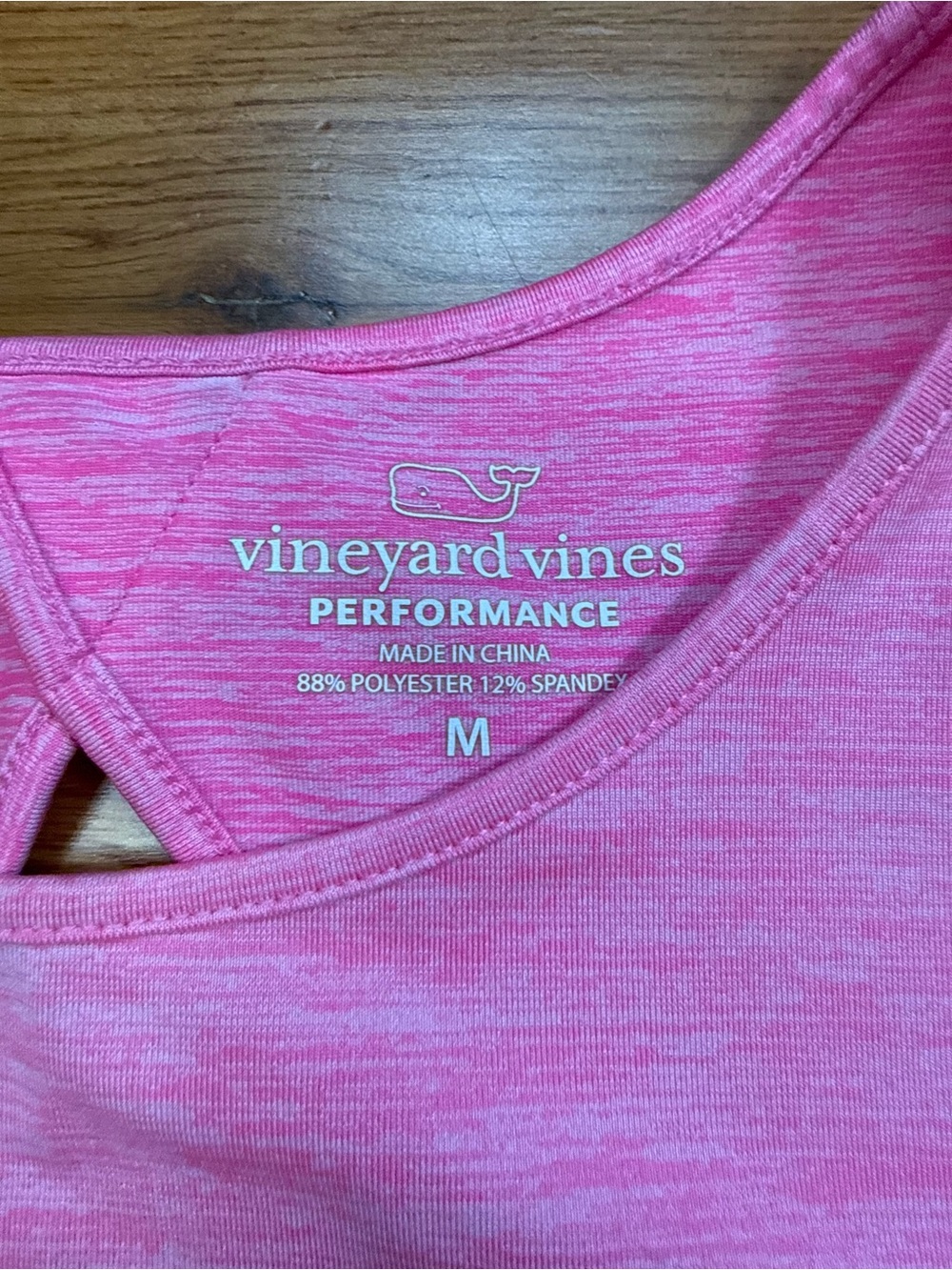 Vineyard Vines Women’s Performance Tank Top - Picture 4 of 6
